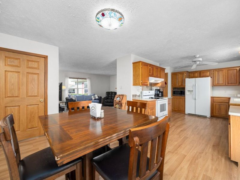 2327 Stonepath St., Lorain, OH 44052 Photo 12