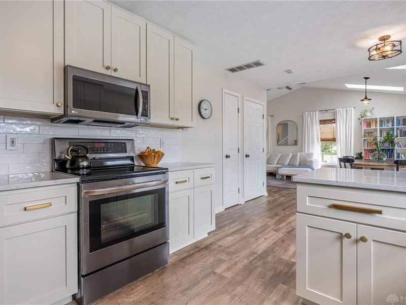 111 McDaniels Lane, Springboro, OH 45066 Photo 12