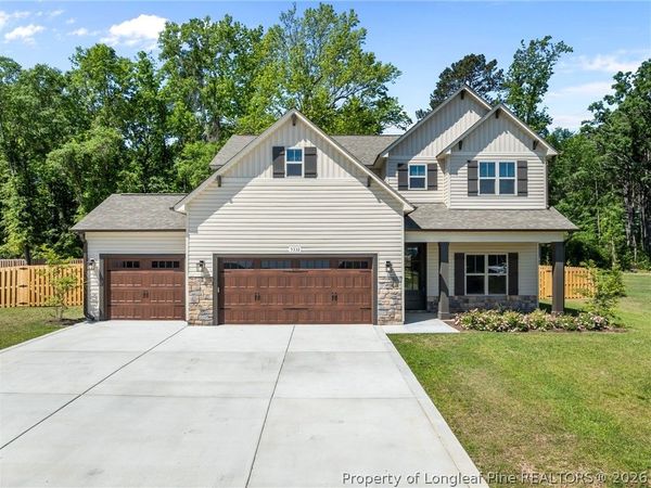 5332 Mountain Run Drive , Hope Mills, NC 28348