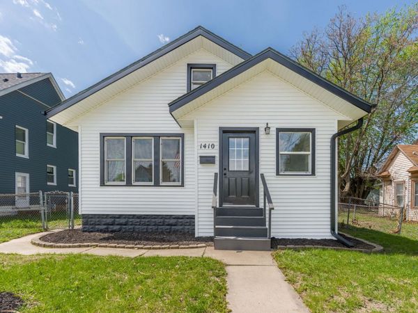 1410 25th Street , Rock Island, IL 61201