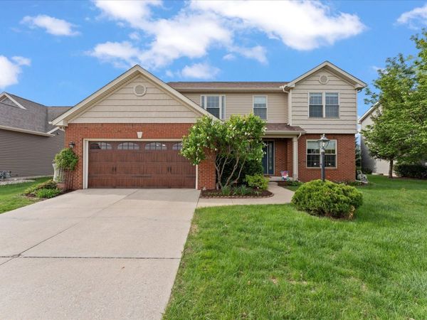 5101 Stonebridge Drive , Champaign, IL 61822