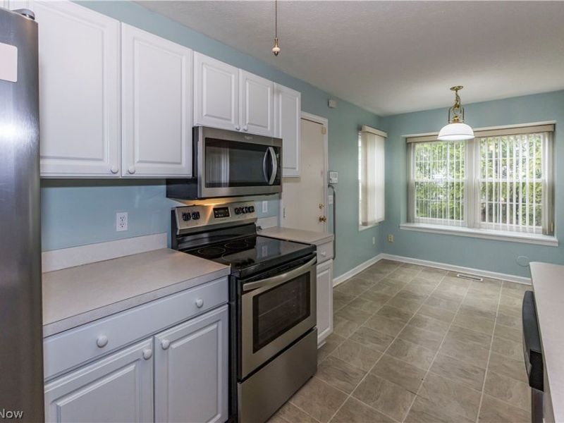 3513 E Prescott Circle , Cuyahoga Falls, OH 44223 Photo 18