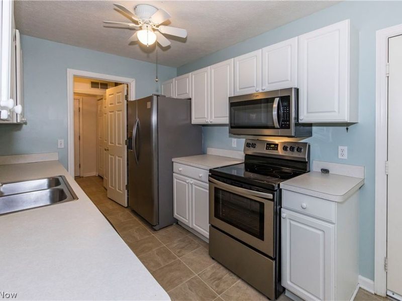 3513 E Prescott Circle , Cuyahoga Falls, OH 44223 Photo 20