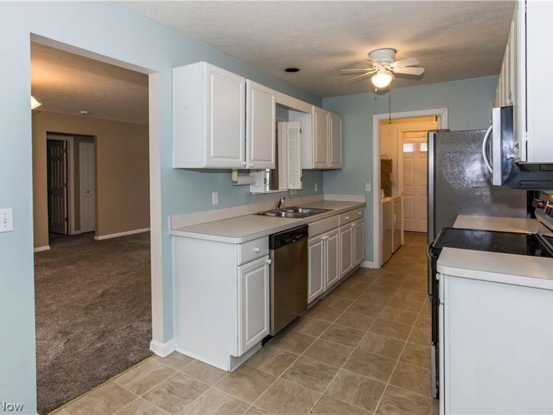 3513 E Prescott Circle , Cuyahoga Falls, OH 44223 Photo 24