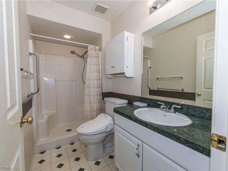 3513 E Prescott Circle , Cuyahoga Falls, OH 44223 Photo 33