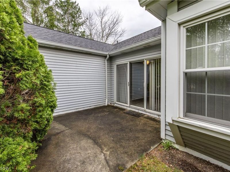 3513 E Prescott Circle , Cuyahoga Falls, OH 44223 Photo 9