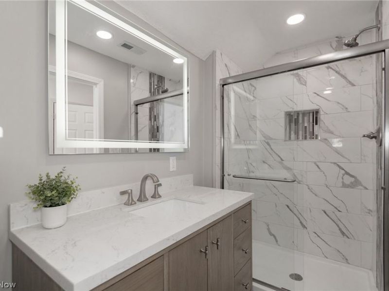 4038 W 140th Street , Cleveland, OH 44135 Photo 34