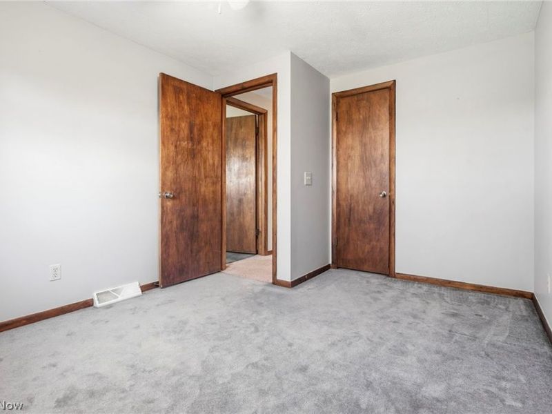 12555 Kaywood Street NW, Massillon, OH 44647 Photo 12