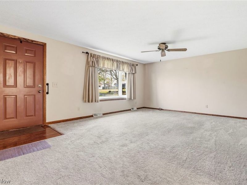 12555 Kaywood Street NW, Massillon, OH 44647 Photo 7