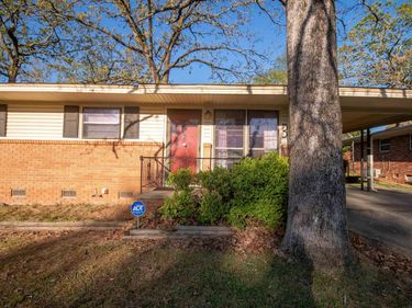 3 La Vista Drive, North Little Rock, AR 72200