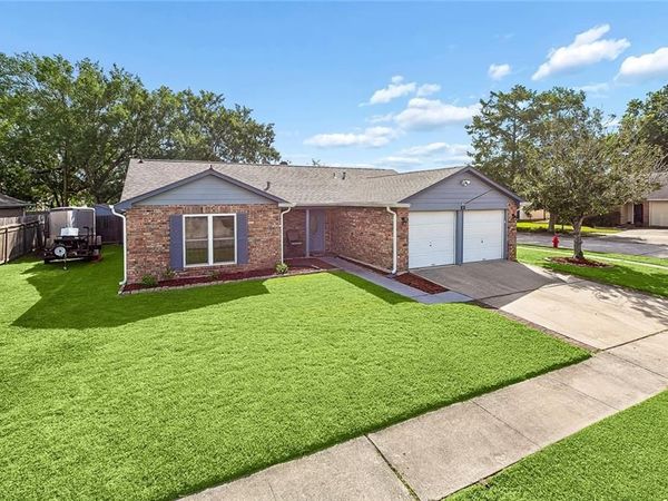 41 OAKLEY Drive , Destrehan, LA 70047