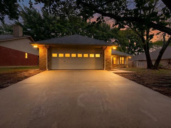 8 Marvin Gardens, Midlothian, TX 76065