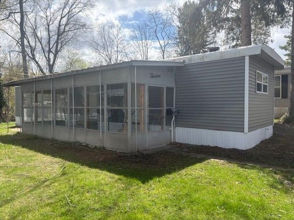 13 Starwood Drive , Rochester, NY 14625