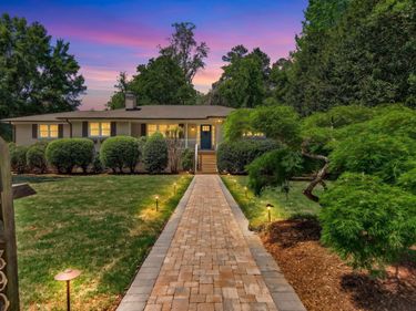 3901 Quail Hollow Drive, Raleigh, NC 27609