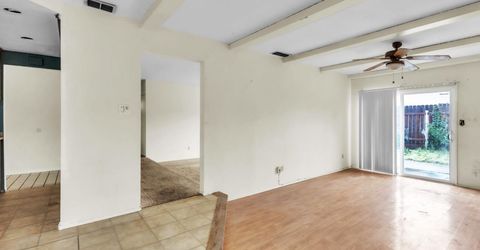 3421 Huntsman Dr, Sacramento, CA 95826 Photo