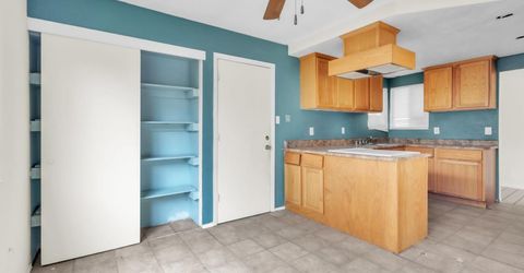 3421 Huntsman Dr, Sacramento, CA 95826 Photo