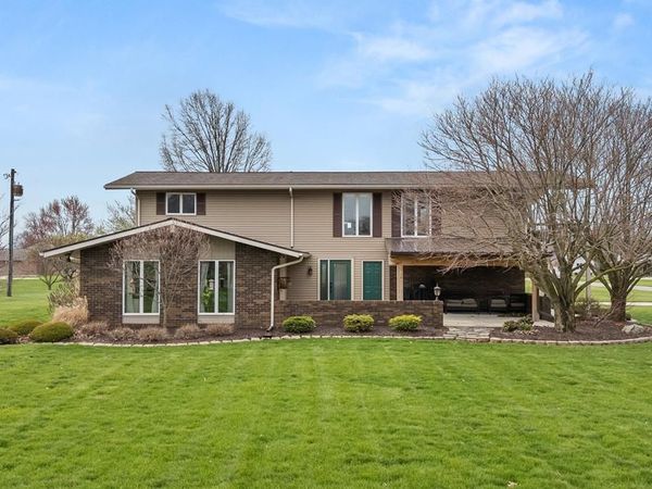 4045 Broadway, Willard, OH 44890