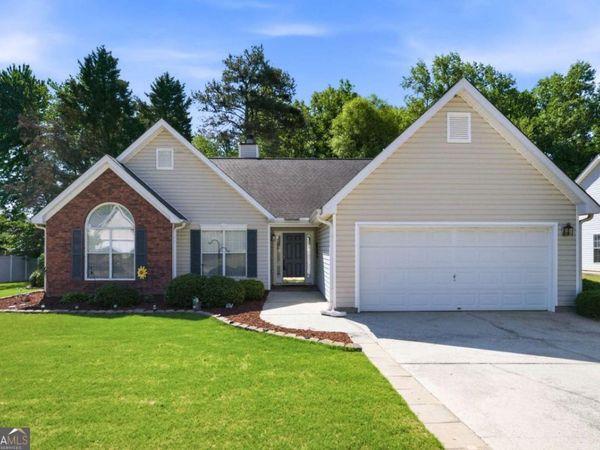 3289 Hampton Trace Court, Buford, GA 30519