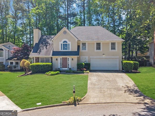 1075 Wellers Court, Roswell, GA 30076