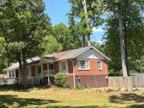 5055 CROWE Drive, Smyrna, GA 30082