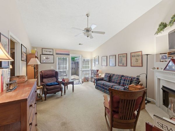 3911 Dodson Chapel Rd, Unit Apt 16, Hermitage, TN 37076