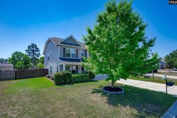 127 Castlefield Drive  photo 4