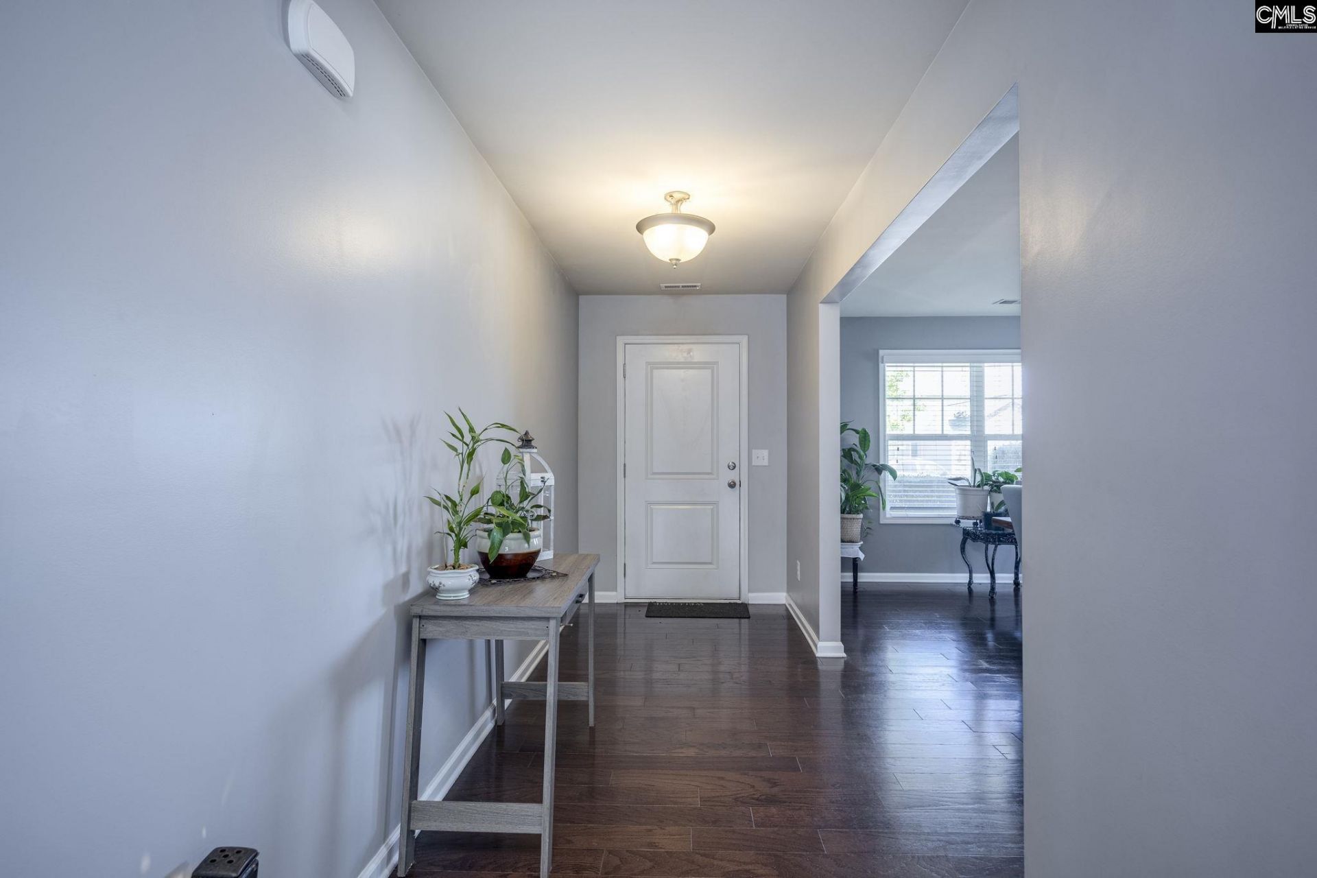 127 Castlefield Drive  Photo 5