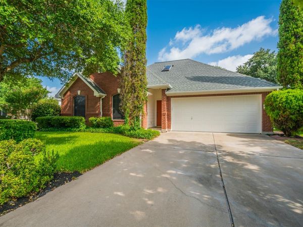 1832 Camas DR , Austin, TX 78728