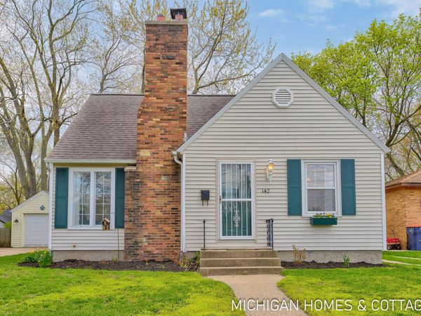 142 W 22nd Street, Holland, MI 49423