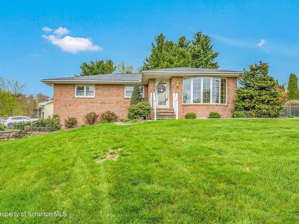 106 Old Ridge Road, Archbald, PA 18403