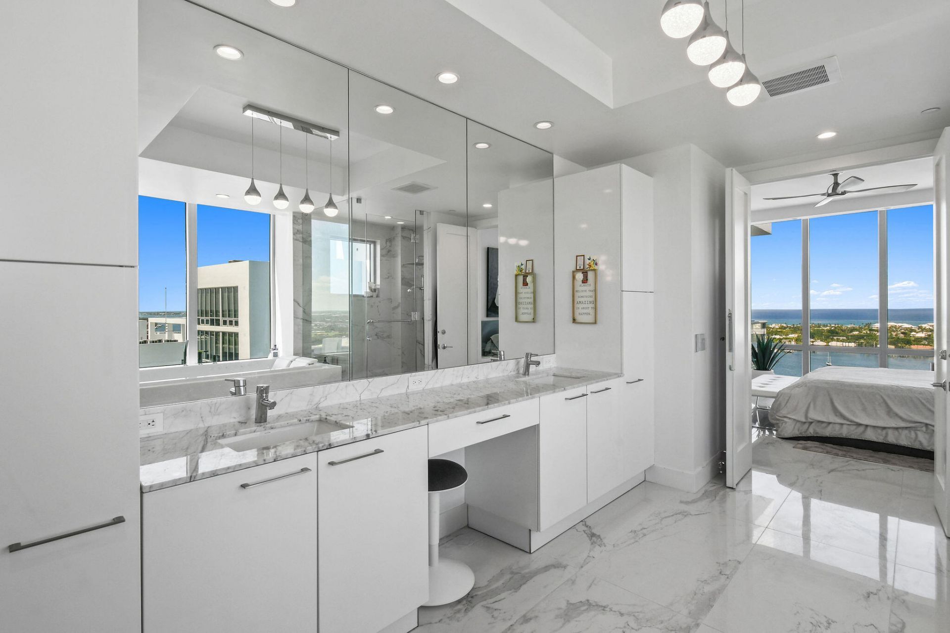 1 Water Club Way, Unit Ph2204, North Palm Beach, FL 33408 Photo