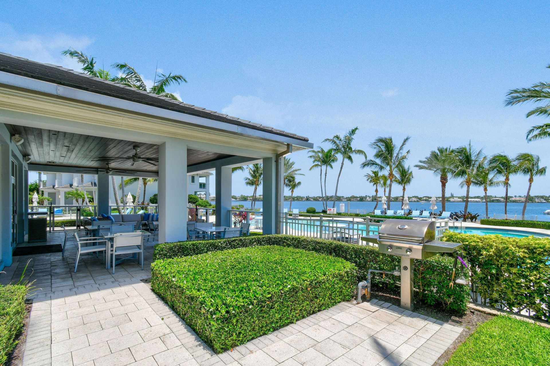 1 Water Club Way, Unit Ph2204, North Palm Beach, FL 33408 Photo
