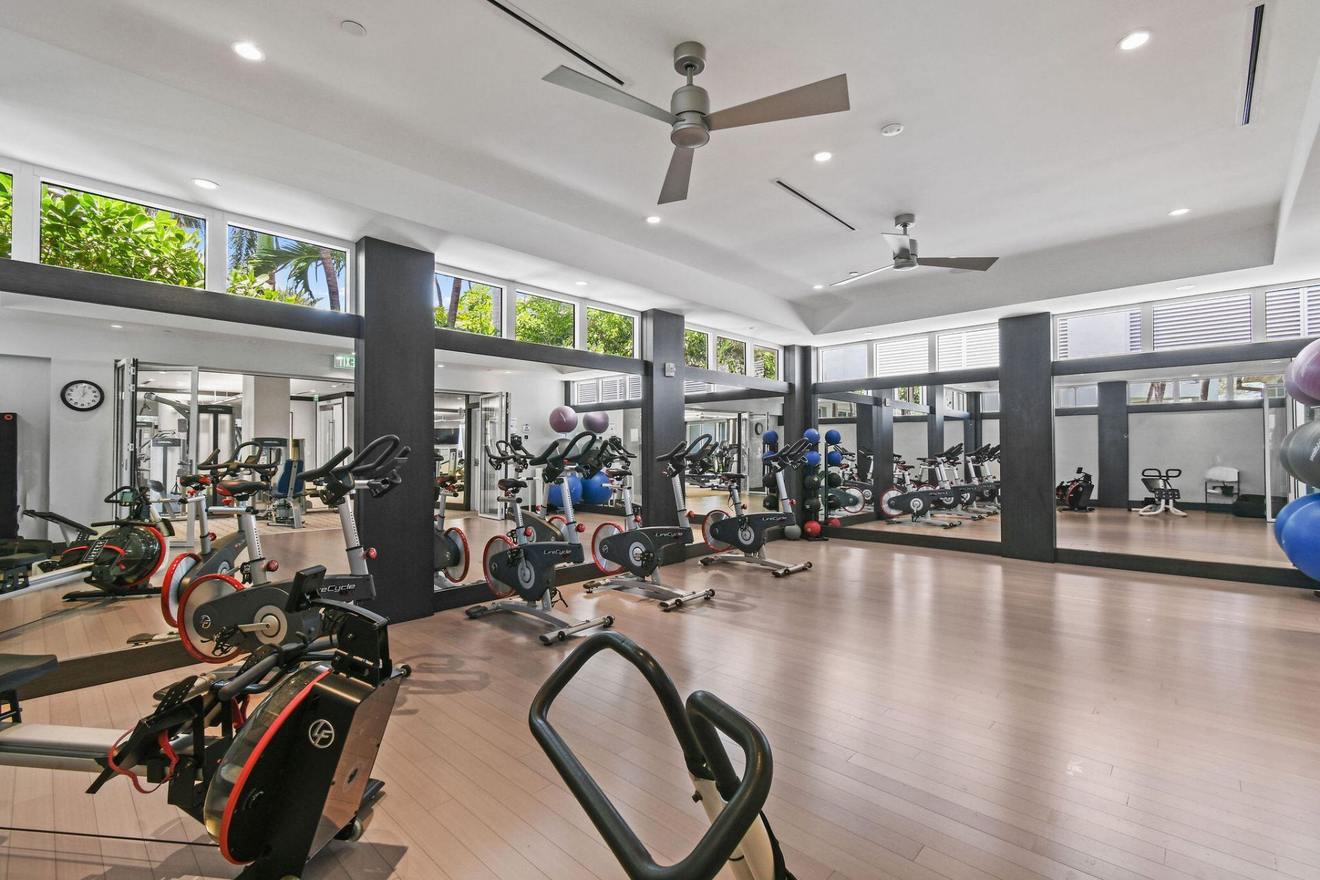 1 Water Club Way, Unit Ph2204, North Palm Beach, FL 33408 Photo