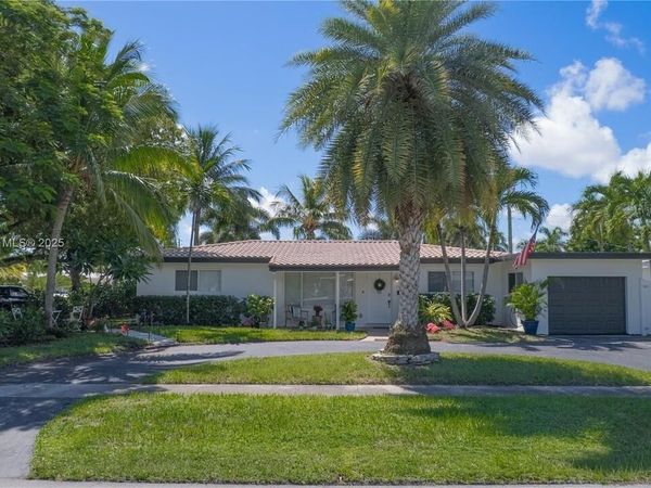 1116 SE 13th Court, Deerfield Beach, FL 33441