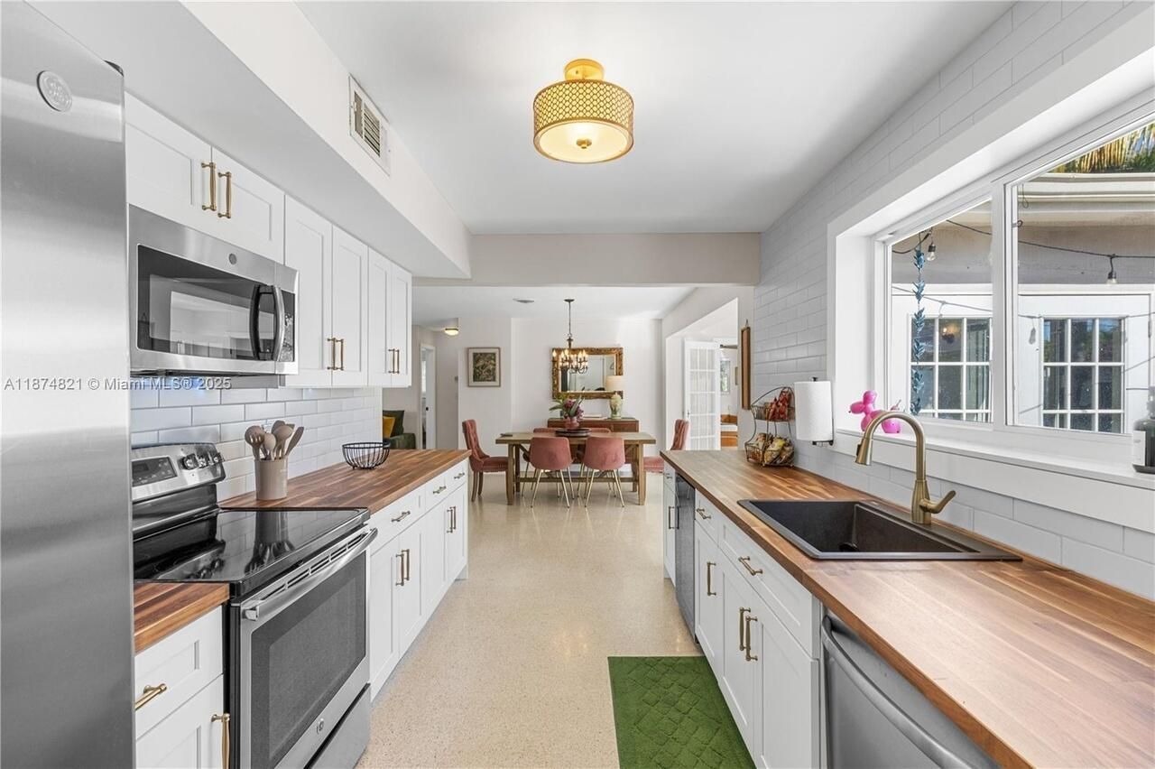 1116 SE 13th Court, Deerfield Beach, FL 33441 Photo