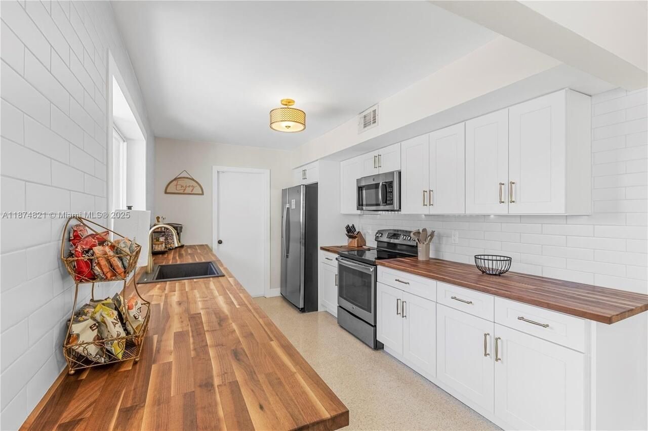 1116 SE 13th Court, Deerfield Beach, FL 33441 Photo