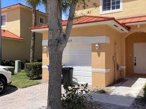 5119 SE Mariner Garden Circle, Stuart, FL 34997