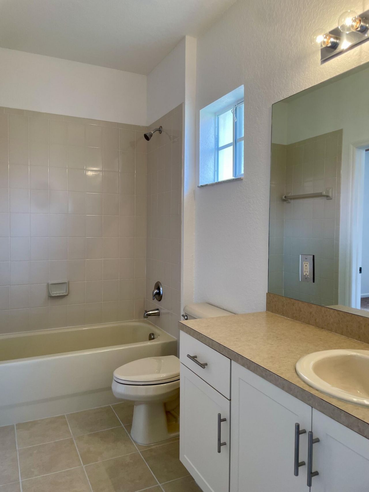 5119 SE Mariner Garden Circle, Stuart, FL 34997 Photo