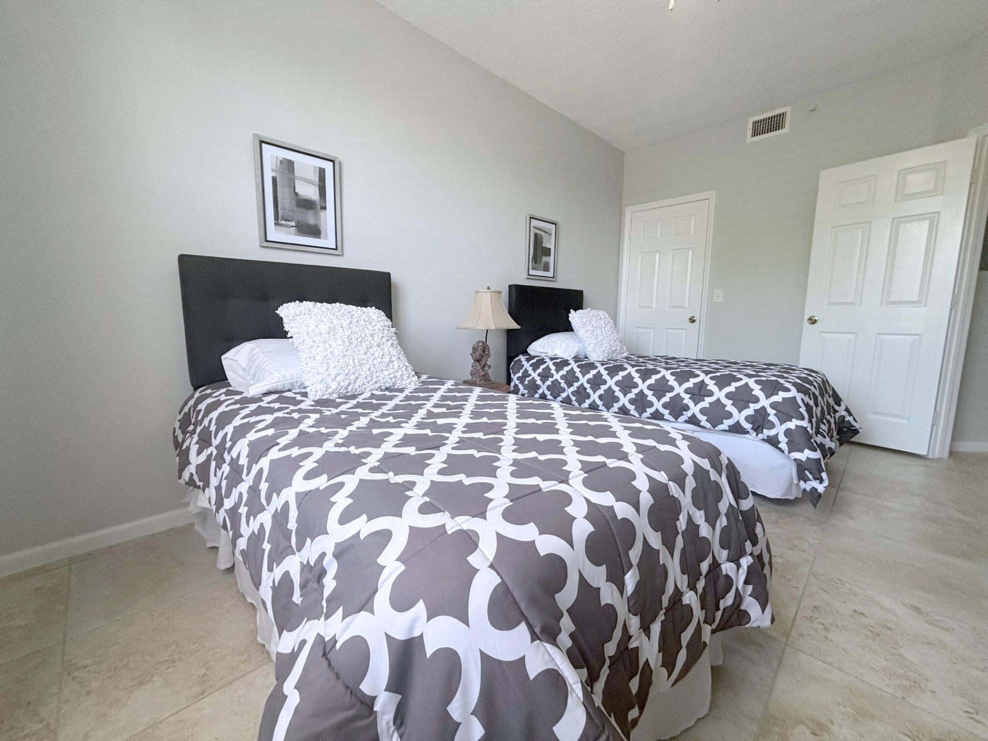 2080 Greenview Shores Boulevard, Unit 419, Wellington, FL 33414 Photo