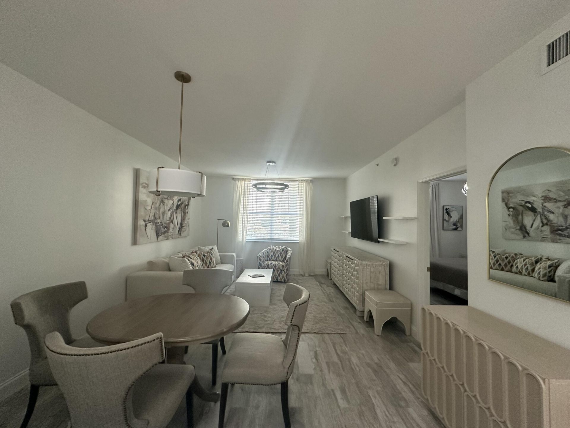 630 S Sapodilla Avenue, Unit 104, West Palm Beach, FL 33401 Photo