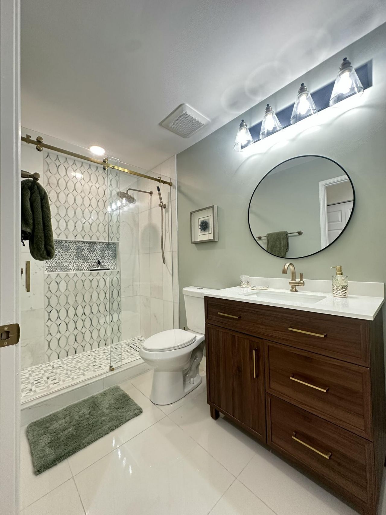 630 S Sapodilla Avenue, Unit 110, West Palm Beach, FL 33401 Photo