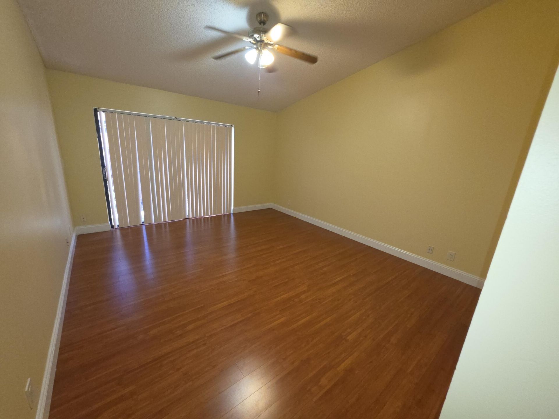 401 Springdale Circle, Palm Springs, FL 33461 Photo