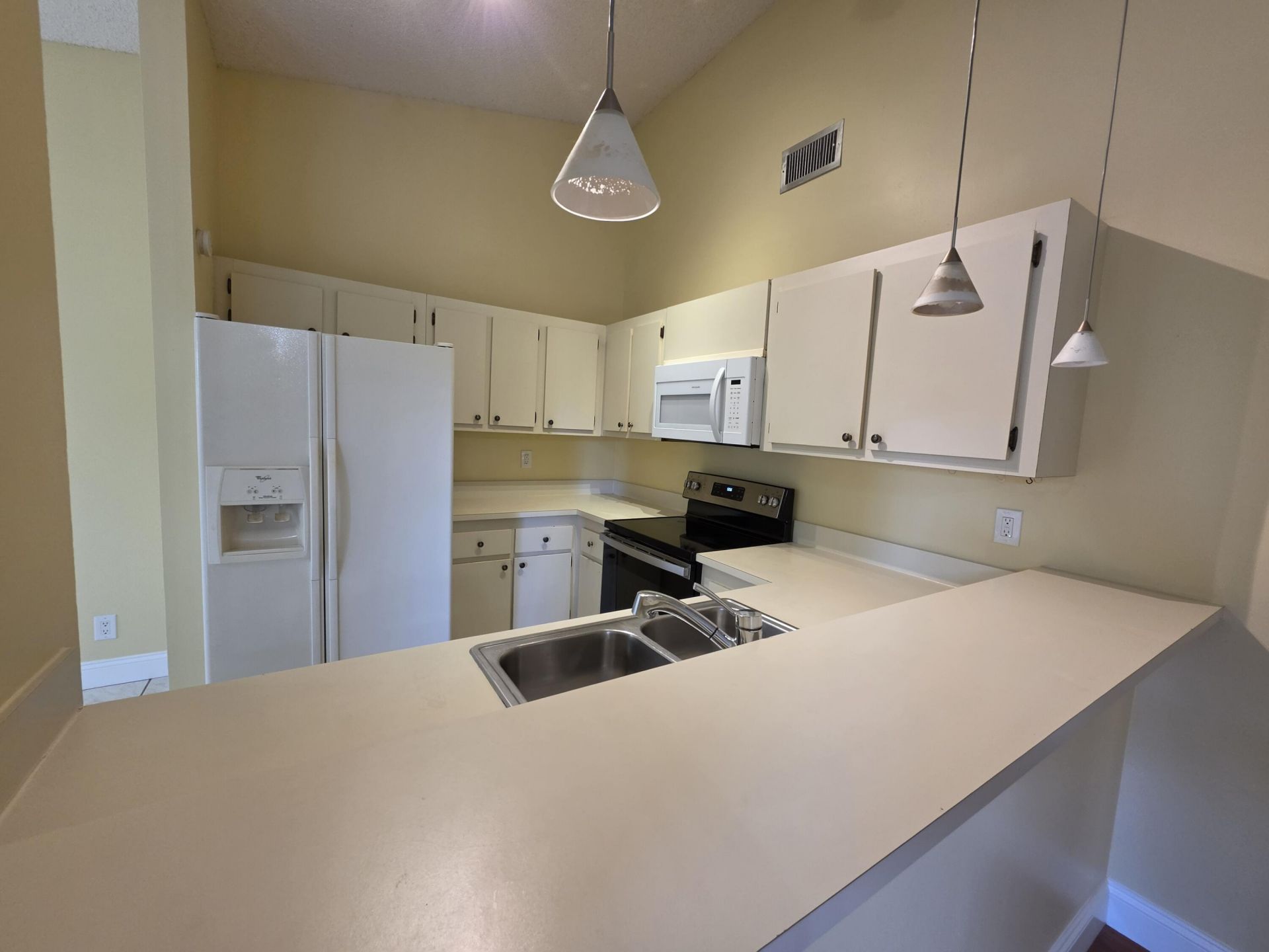 401 Springdale Circle, Palm Springs, FL 33461 Photo