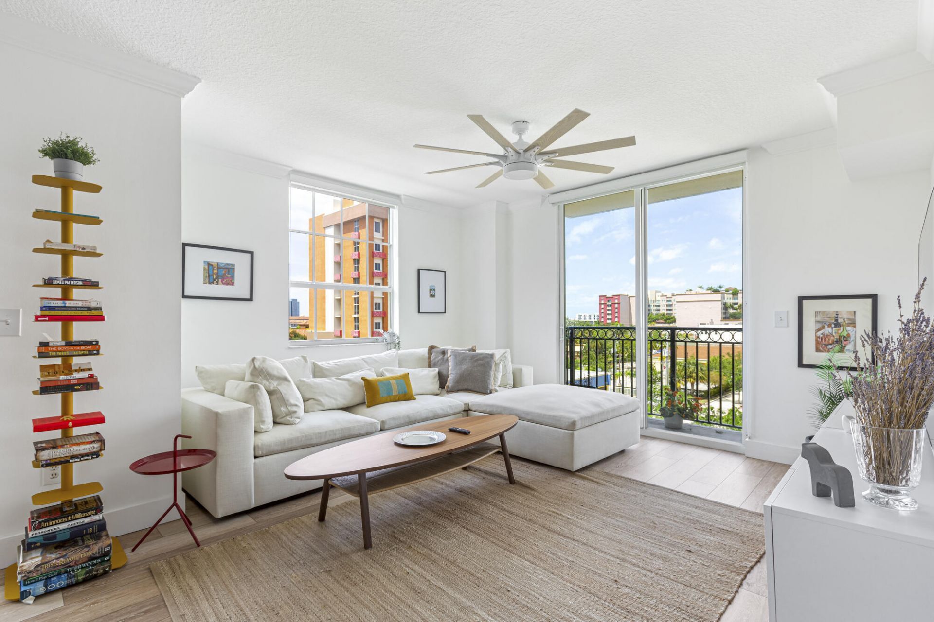 600 S Dixie Highway, Unit 519, West Palm Beach, FL 33401 Photo