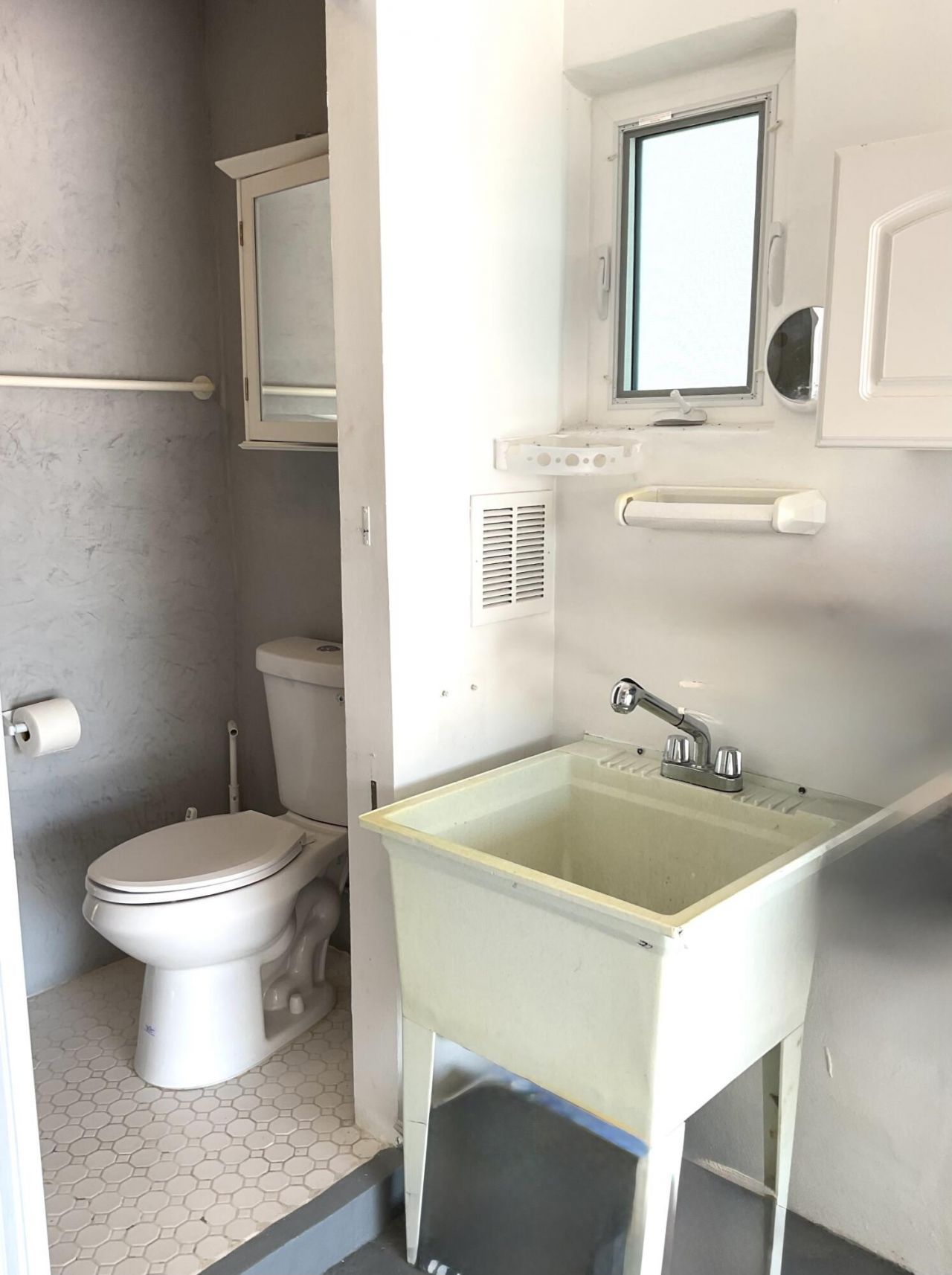 133 NW 10th Court, Boynton Beach, FL 33426 Photo