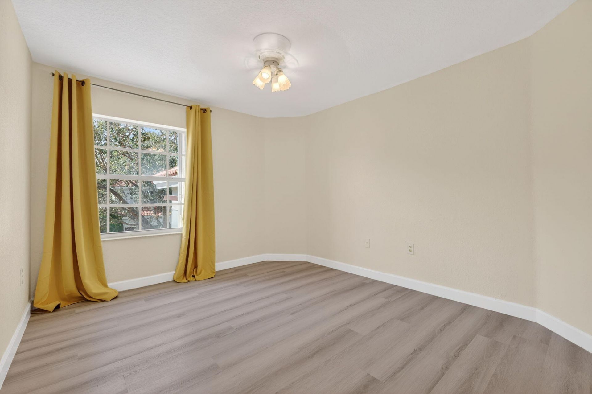 1055 NW 117th Avenue, Coral Springs, FL 33071 Photo