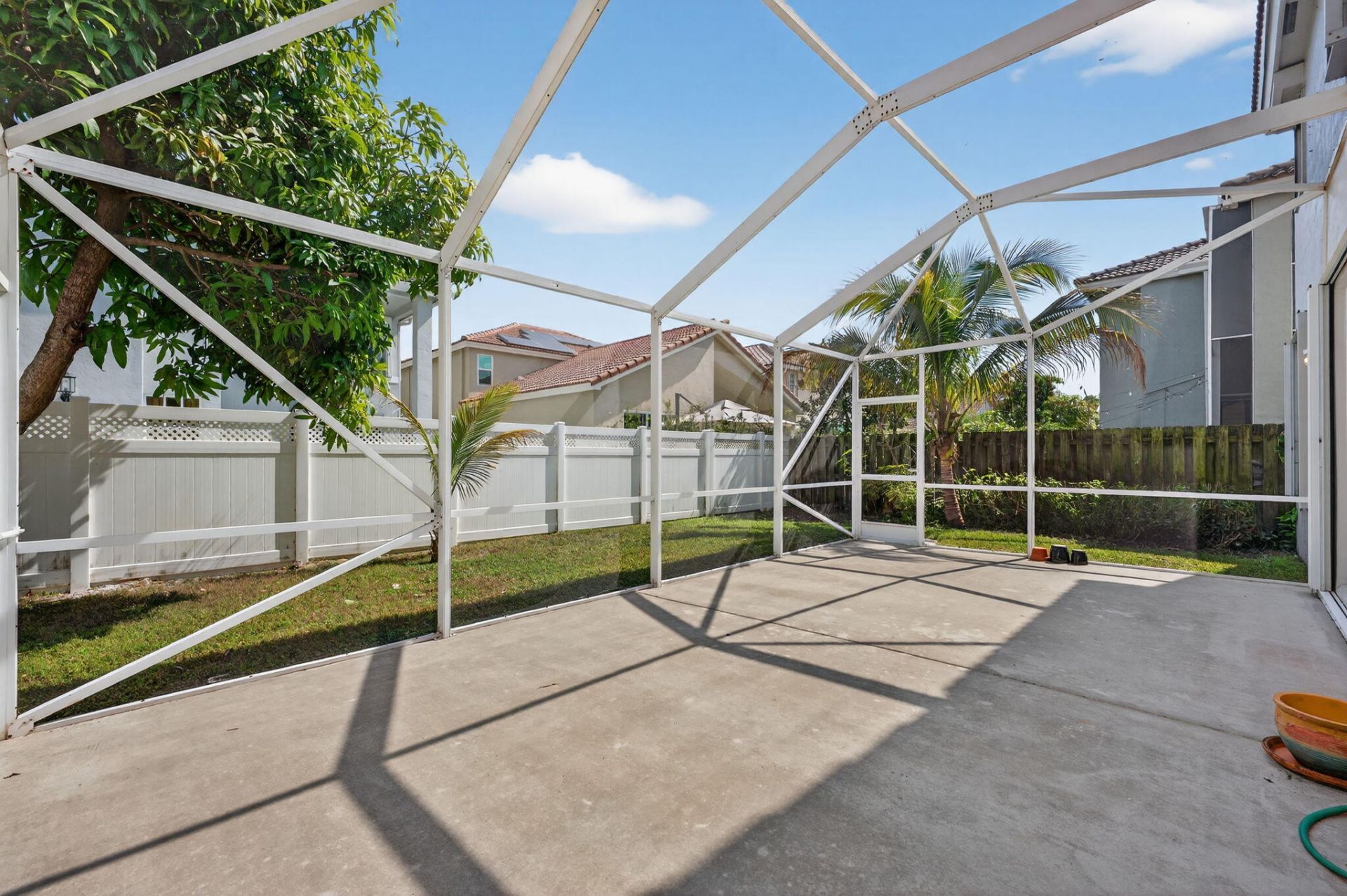 1055 NW 117th Avenue, Coral Springs, FL 33071 Photo