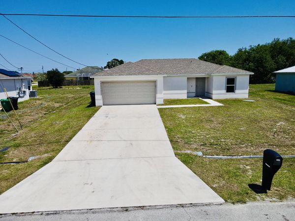 4111 SW Baltic Street, Port St. Lucie, FL 34953
