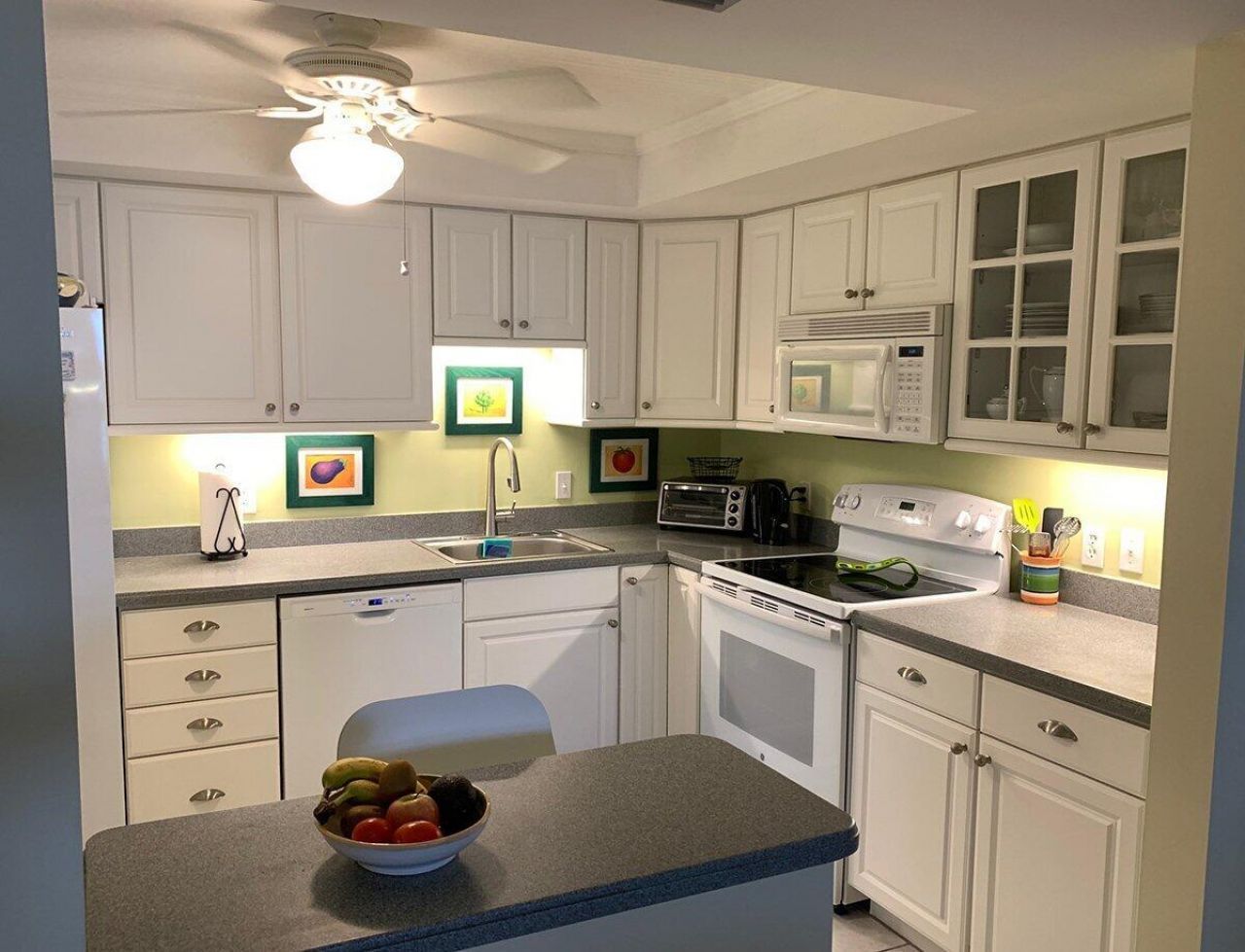 1202 S Lake Drive, Unit 502, Lantana, FL 33462 Photo