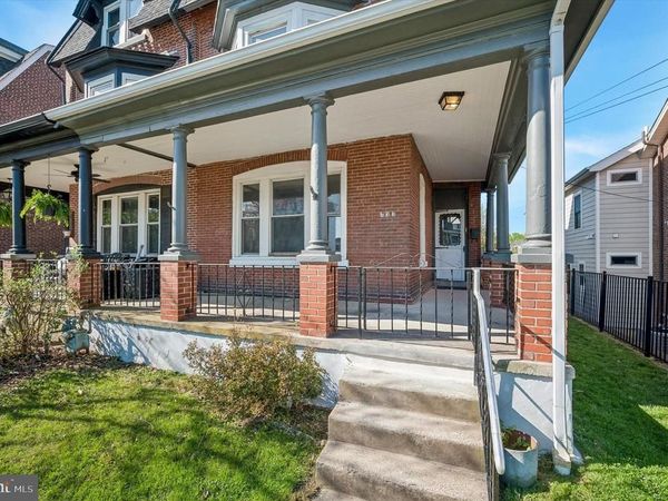 133 W 3RD AVENUE , CONSHOHOCKEN, PA 19428